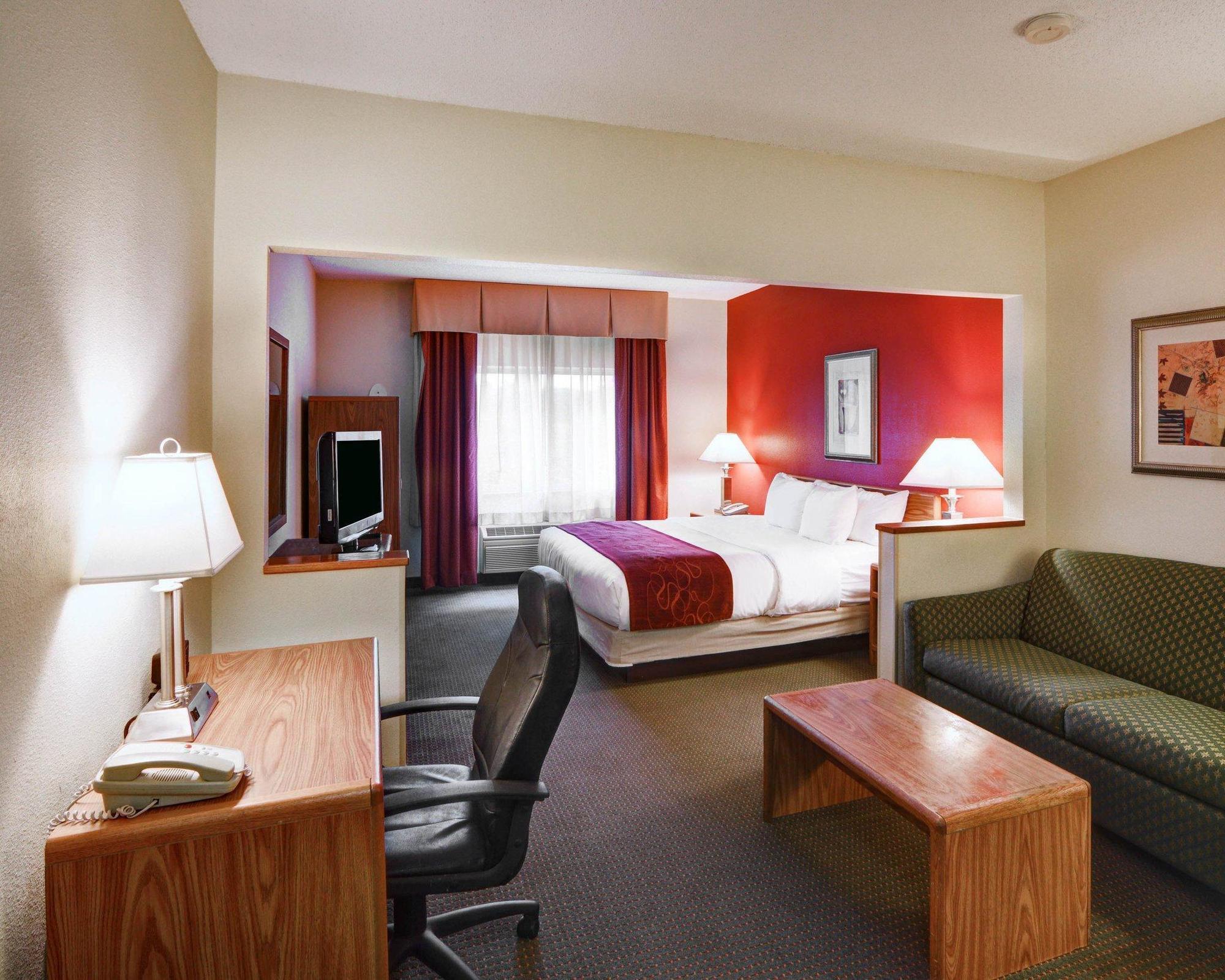 Comfort Suites Луисвил Екстериор снимка