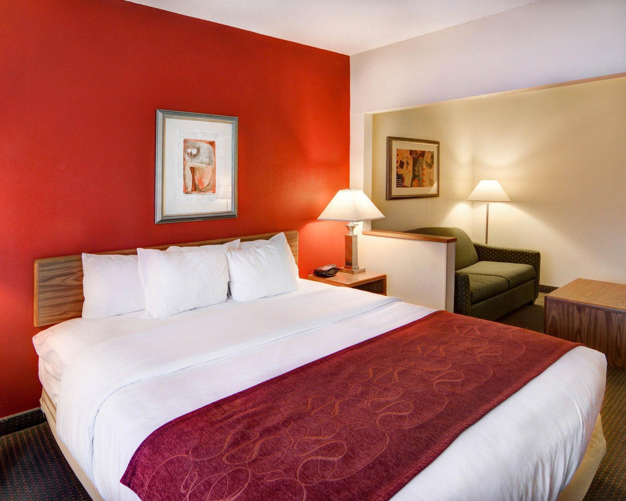 Comfort Suites Луисвил Екстериор снимка