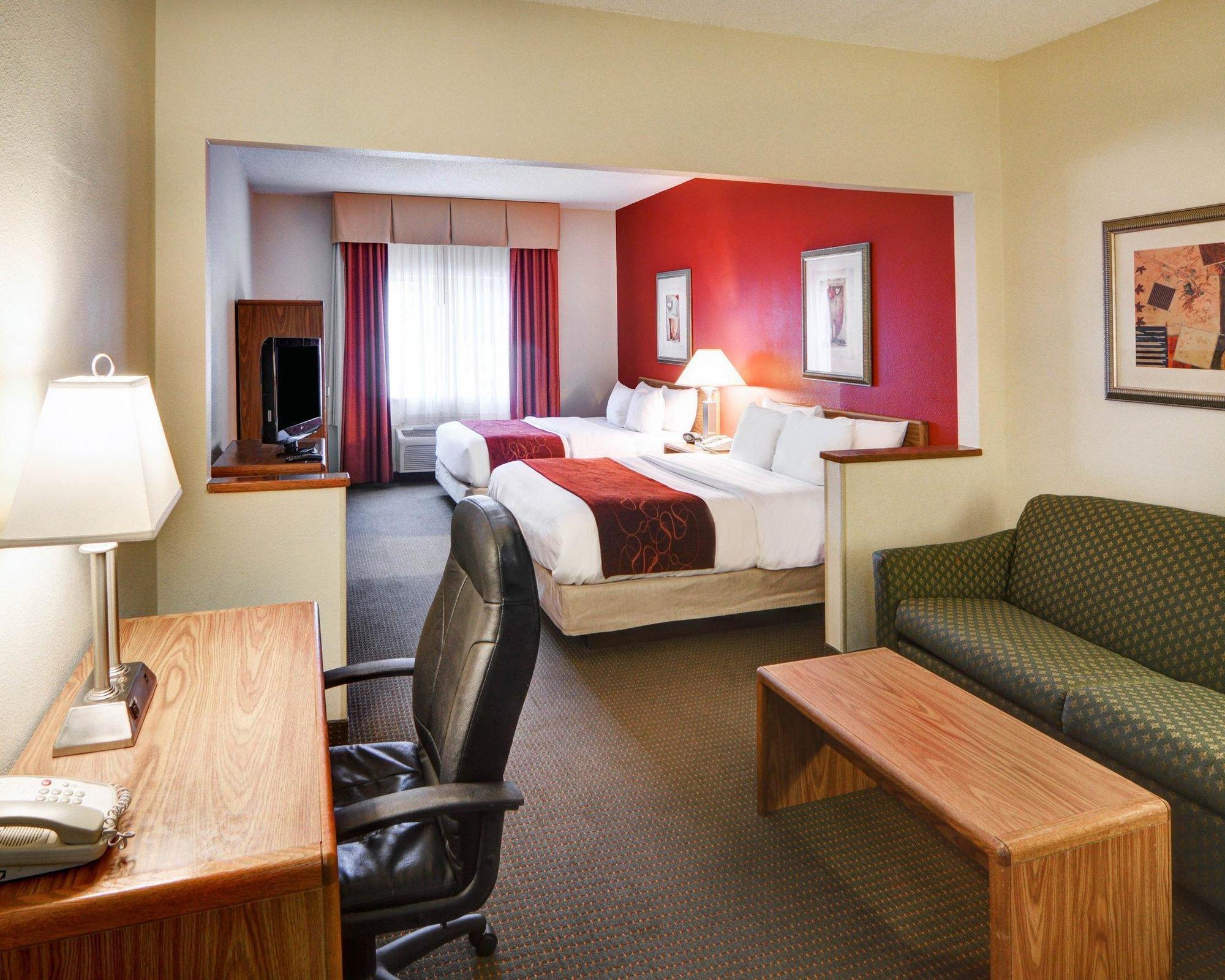 Comfort Suites Луисвил Екстериор снимка